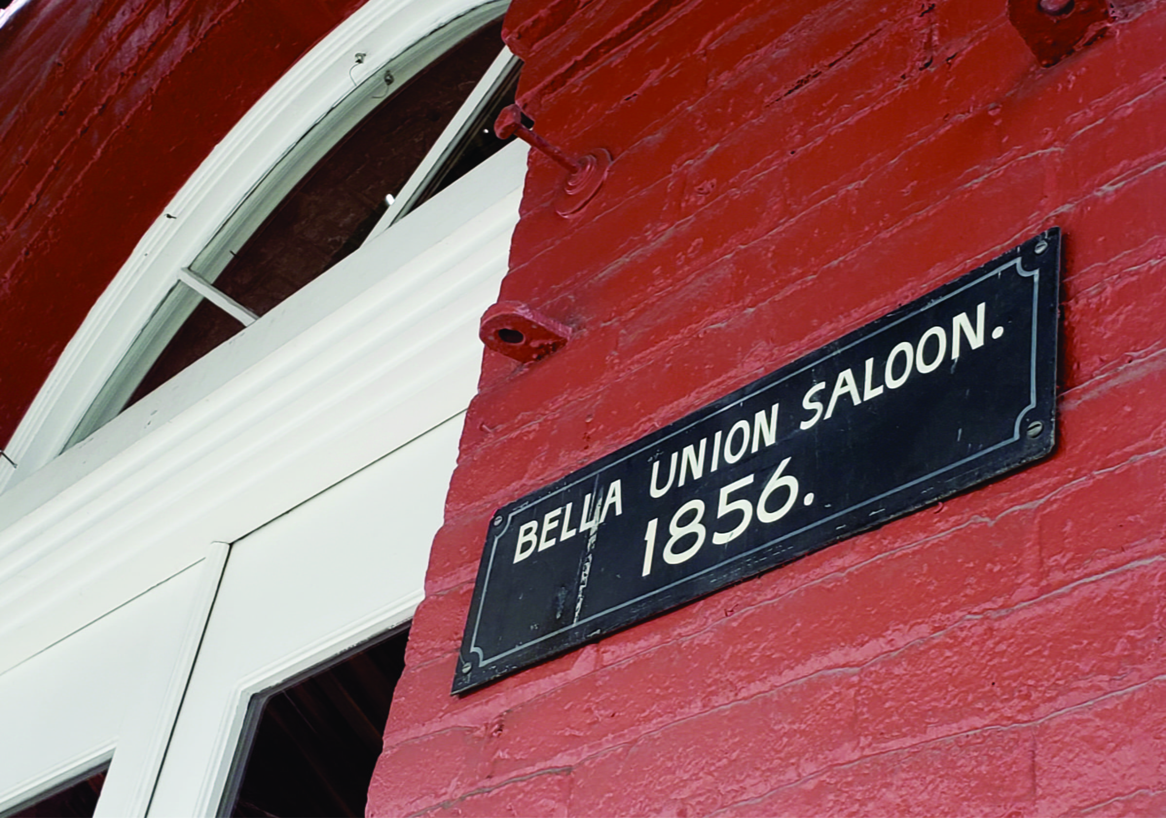 Bella Union Wall & Sign