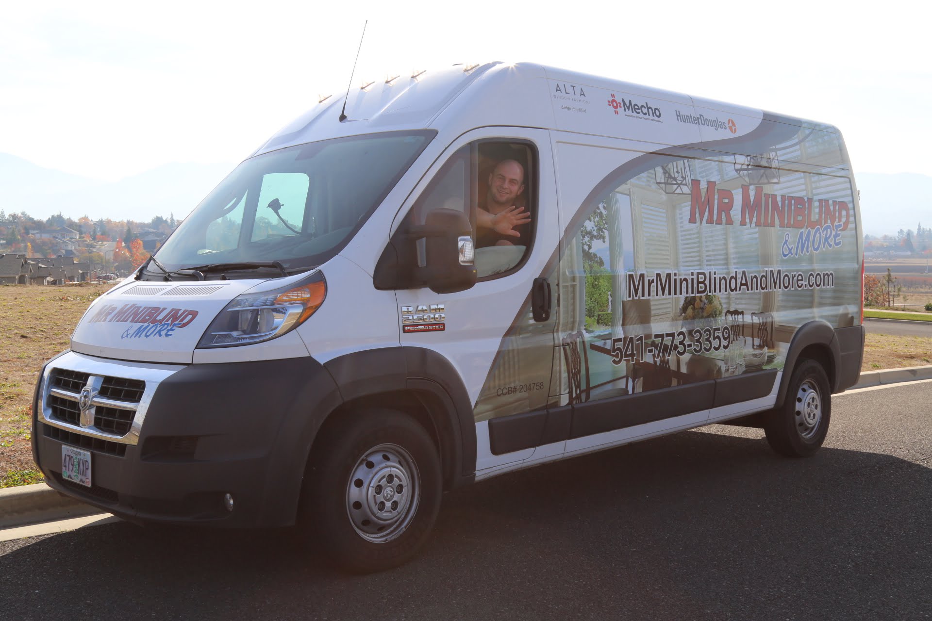 Picture of Mr Miniblind Van